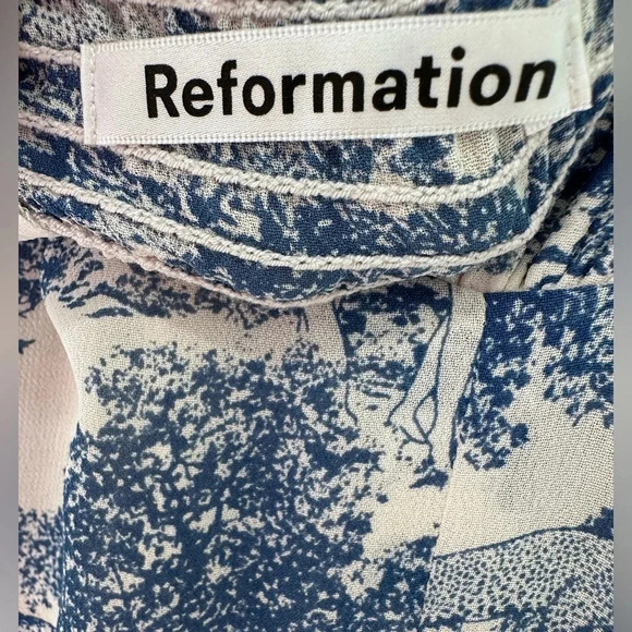 Reformation Lindero Novelty Midi Dress In Pastoral Size: 0 - Picture 11 of 12